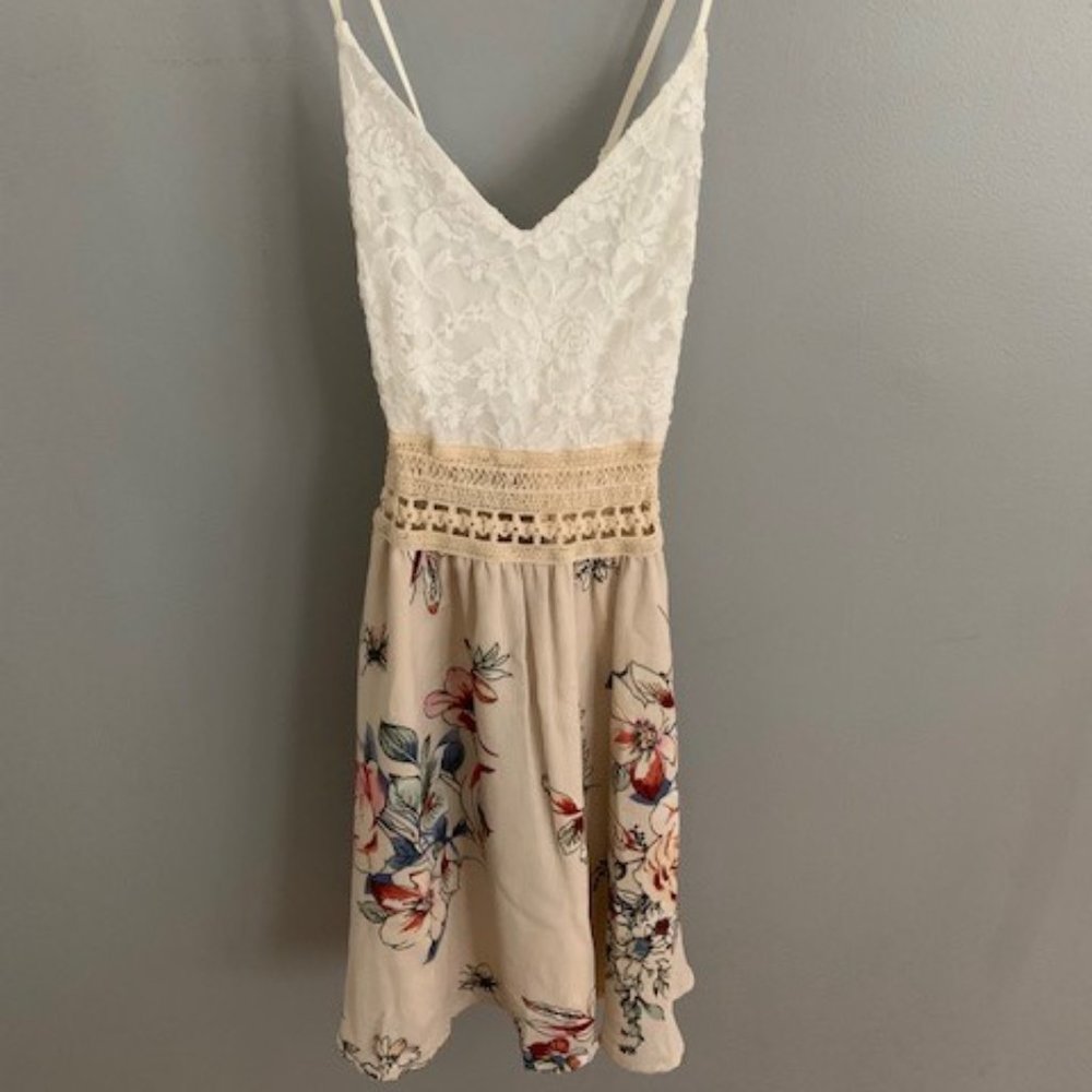 GLare Azkara Flower Beige Cream Pink Sleeveless Mini Dress (NWT)